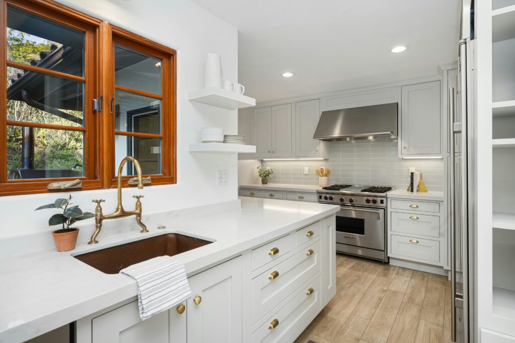 Renovation & Remodeling alex tyson 5iwfoe2n k4 unsplash