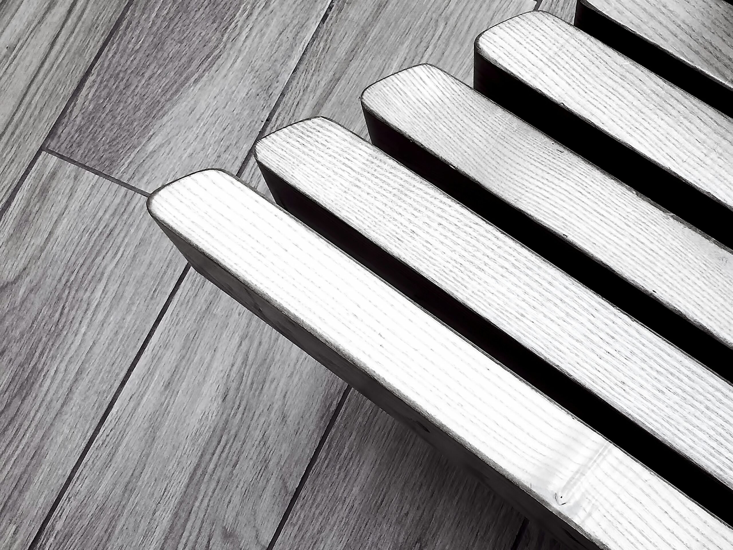 Flooring Installation ricardo gomez angel c8kjvnhygzu unsplash